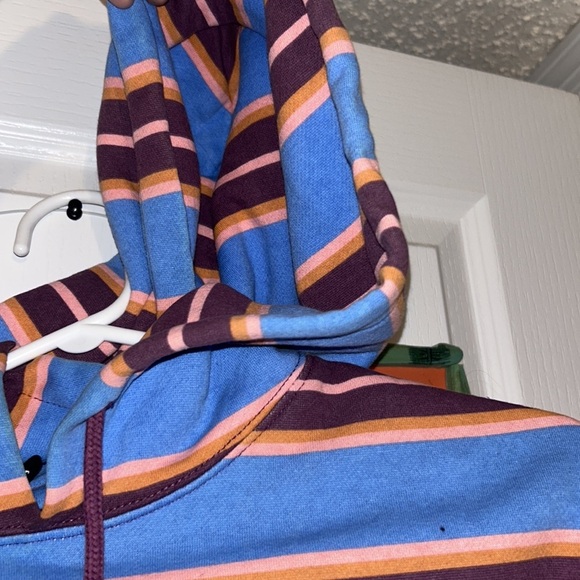 URBAN OUTFITTERS VINTAGE STYLE CROPPED HOODED SWEATER - Picture 10 of 11